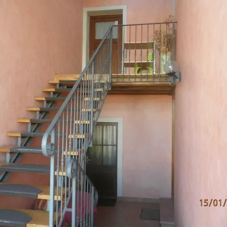 Sobe Golob Guest house *