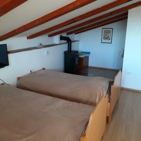 Guest house Sobe Golob